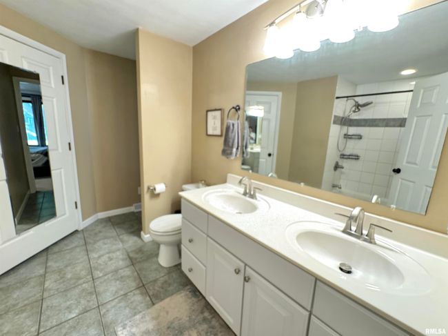 8409 N Blackbridge Rd, House other with 3 bedrooms, 2 bathrooms and null parking in Edwards IL | Image 32