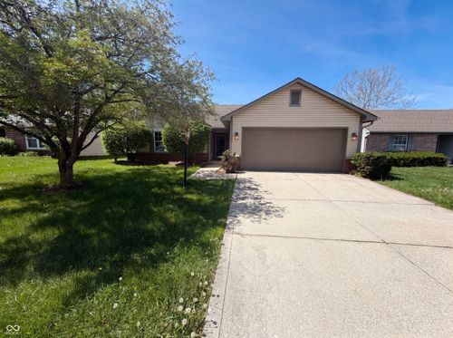 12948 Shandon Ln, Fishers, IN, 46038-9245 | Card Image