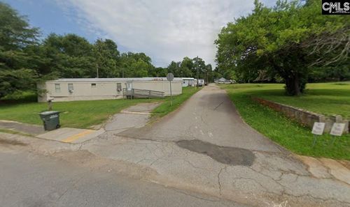 400 Drayton St, Winnsboro, SC, 29180-1224 | Card Image