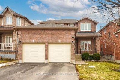 11 Jessica Dr, House other with 4 bedrooms, 3 bathrooms and 6 parking in Barrie ON | Image 2