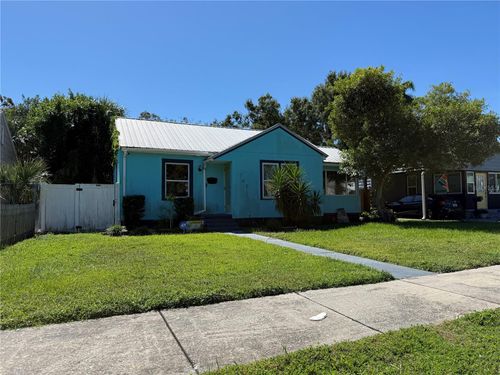 760 16th Ave S, St Petersburg, FL, 33701-5711 | Card Image
