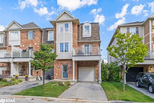 629 Frank Pl, Milton, ON, L9T0R1 | Card Image