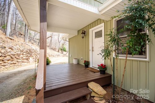 337 Roberson School Rd, Moravian Falls, NC, 28654-9529 | Card Image