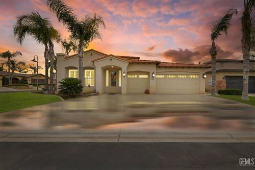 9301 Via Parma, Bakersfield, CA, 93312-6659 | Card Image