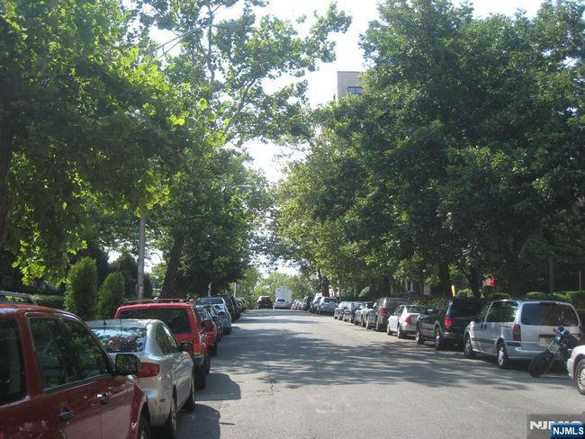 25 Duncan Ave, Condo with 2 bedrooms, 2 bathrooms and null parking in Jersey City NJ | Image 29