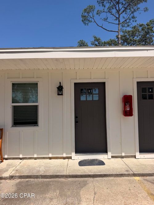 4-1400 Gulf Ave, Panama City, FL, 32401-2082 | Card Image