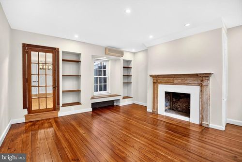 108 Kenilworth Street, PHILADELPHIA, PA, 19147 | Card Image