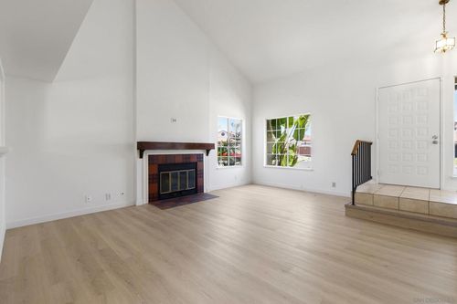 10240 Caminito Rio Ct, Lakeside, CA, 92040-2747 | Card Image