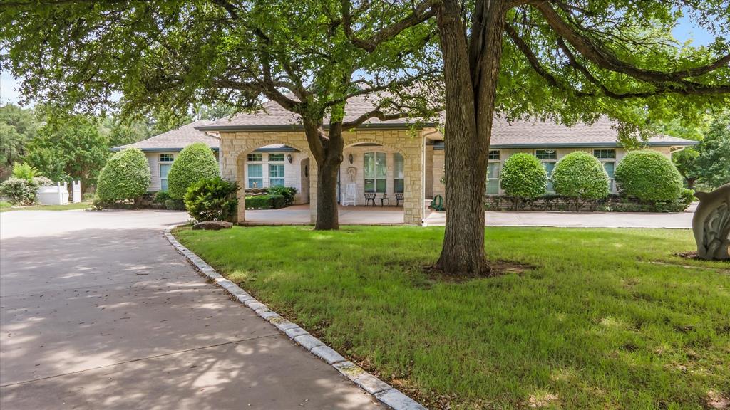 Wills Way Ct, Granbury, TX 76049