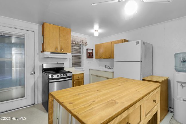 684 W Firetower Rd, House other with 0 bedrooms, 2 bathrooms and null parking in Swansboro NC | Image 11