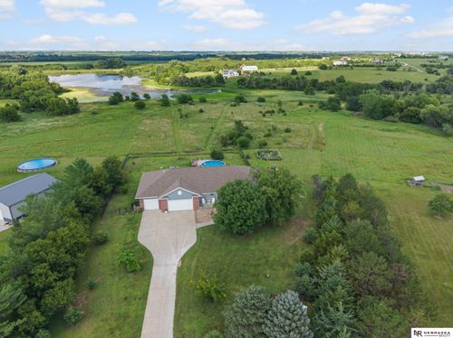 2940 Lightwater Est, Firth, NE, 68358-7602 | Card Image