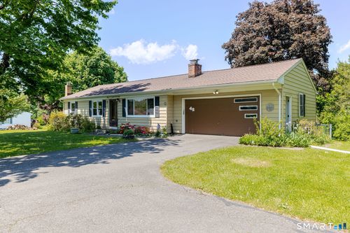 42 Silvermine Rd, Brookfield, CT, 06804-2034 | Card Image