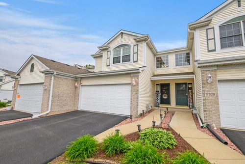17328 Long Bow Dr, Lockport, IL, 60441-7697 | Card Image
