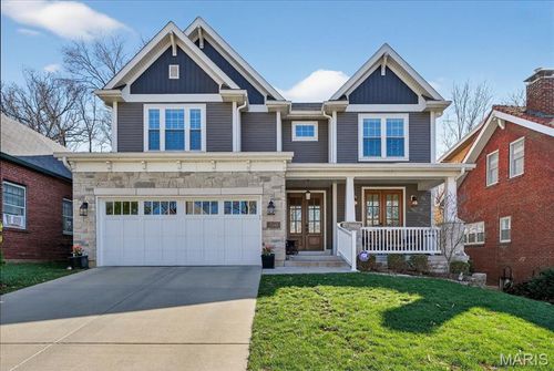 7540 Washington Ave, University City, MO, 63130-3932 | Card Image