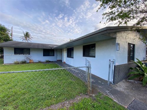 44-5940 Nw 20th St, Lauderhill, FL, 33313 | Card Image