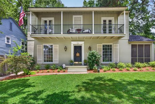 704 Oneonta St, Shreveport, LA, 71106-1624 | Card Image