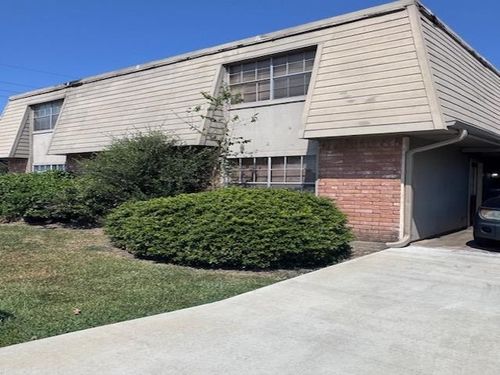 apt-2-4150 Crow Rd, Beaumont, TX, 77706-7022 | Card Image