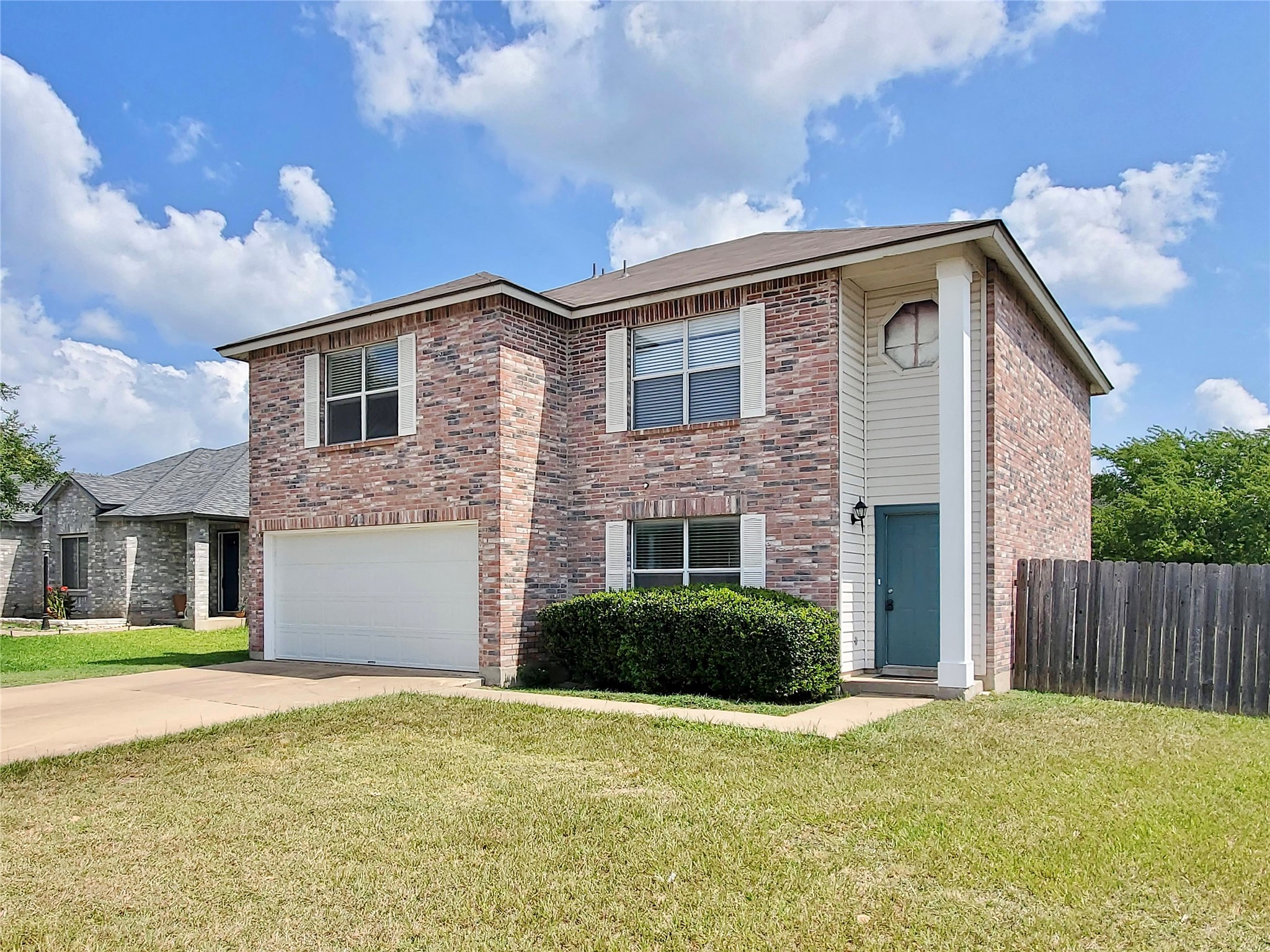 Donnell Dr, Round Rock, TX 78664
