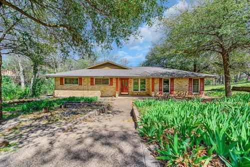 701 Arlington Dr, Woodway, TX, 76712-3201 | Card Image