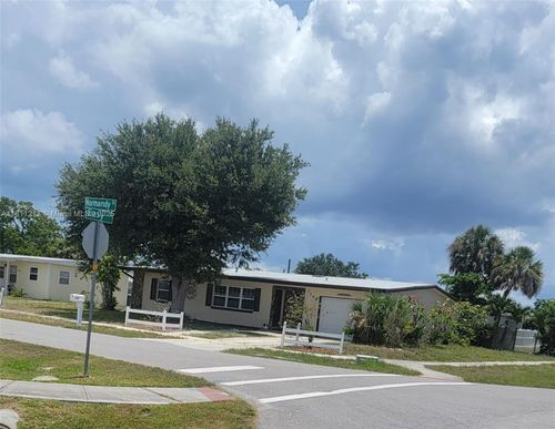 3148 Normandy Dr, PORT CHARLOTTE, FL, 33952-6842 | Card Image