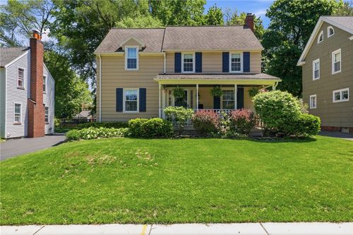 86 Hampshire Dr, Rochester, NY, 14618-2326 | Card Image