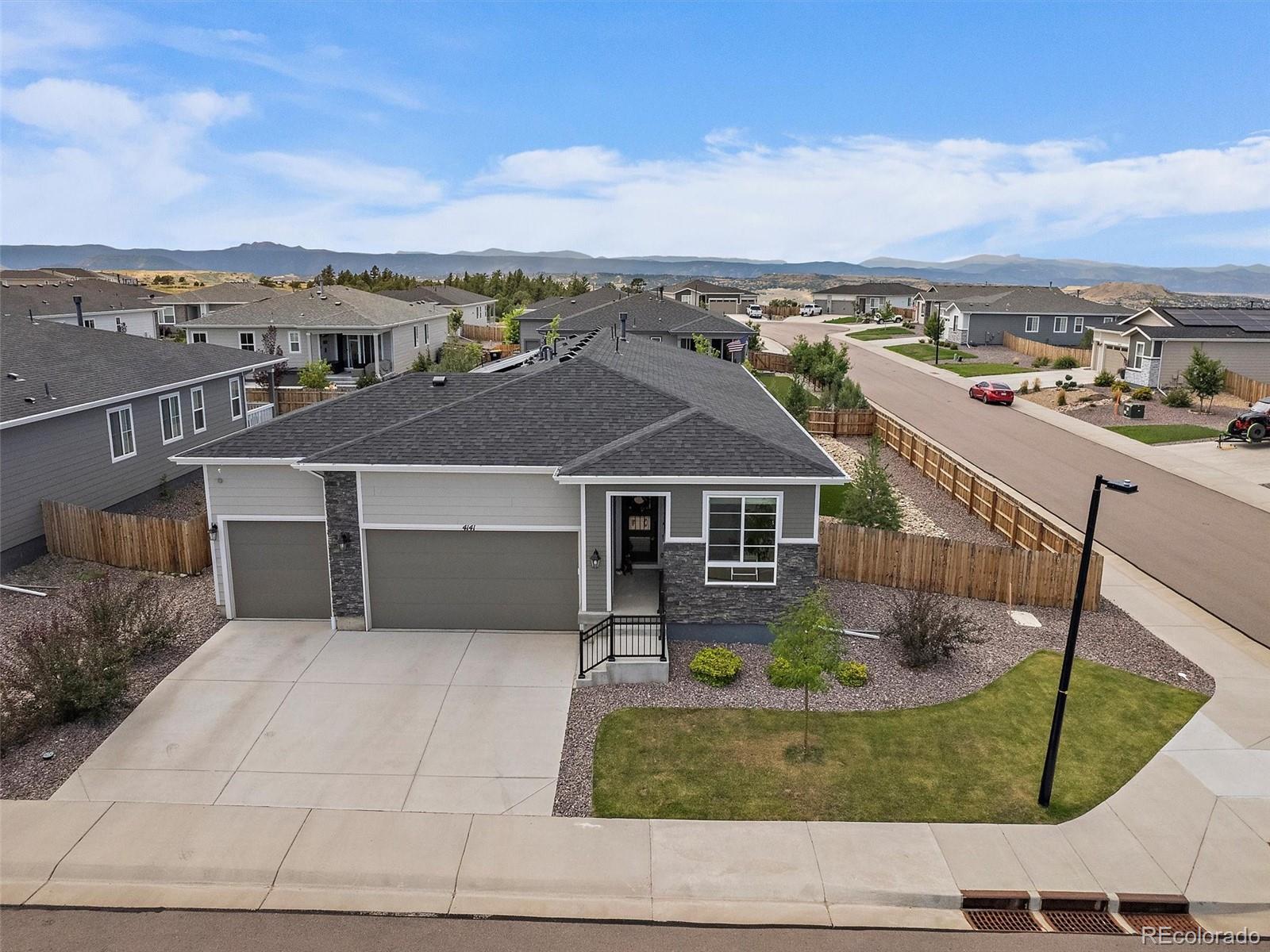 Castle Vista Ln, Castle Rock, CO 80104