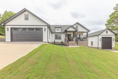 170 Stonegate Pl, Cohutta, GA, 30710-7421 | Card Image