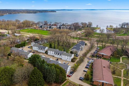 3-2140 Allen Boulevard, Middleton, WI, 53562 | Card Image