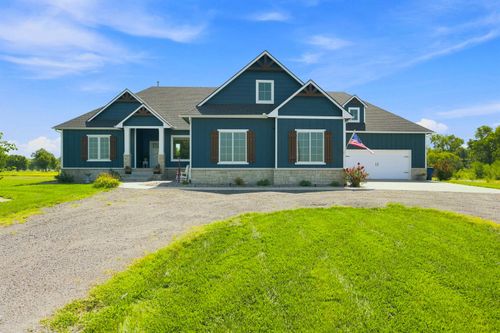 1042 N Lake Rd, Cheney, KS, 67025-7706 | Card Image