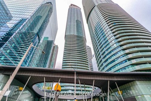 2111-14 York St, Toronto, ON, M5J0B1 | Card Image
