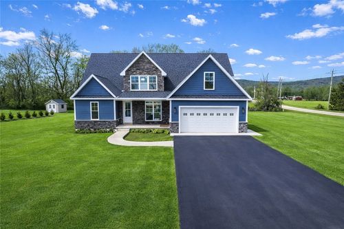 2 Quarry Ln, Horseheads, NY, 14845-1024 | Card Image