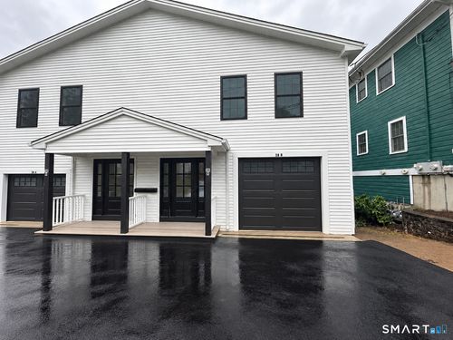 b-38 Golden Hill St, Milford, CT, 06460-4610 | Card Image