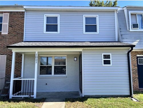 1021 Roundtable Ct, Chesapeake, VA, 23323-2720 | Card Image