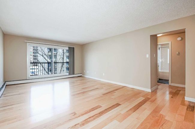 413 - 1333 13 Avenue Sw, Home with 2 bedrooms, 1 bathrooms and 1 parking in Calgary AB | Image 7