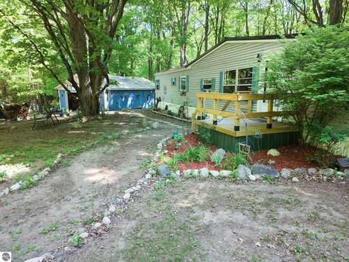13517 Viaduct Road, Copemish, MI, 49625 | Card Image