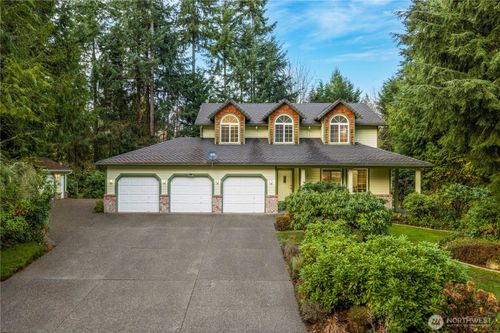 1000 Ne Mount Ellinor Ct, Poulsbo, WA, 98370-8017 | Card Image