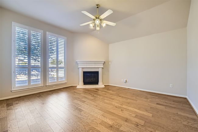 8857 Sunset Trace Dr, House other with 3 bedrooms, 2 bathrooms and null parking in Fort Worth TX | Image 4
