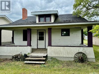 230 Main St, House other with 2 bedrooms, 1 bathrooms and null parking in Earl Grey SK | Image 1