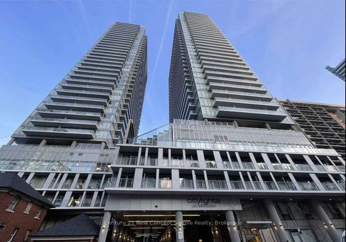 702-195 Redpath Ave, Toronto, ON, M4P0E4 | Card Image