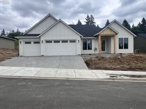 16711 Ne 38th Ave, Vancouver, WA, 98686-2740 | Card Image
