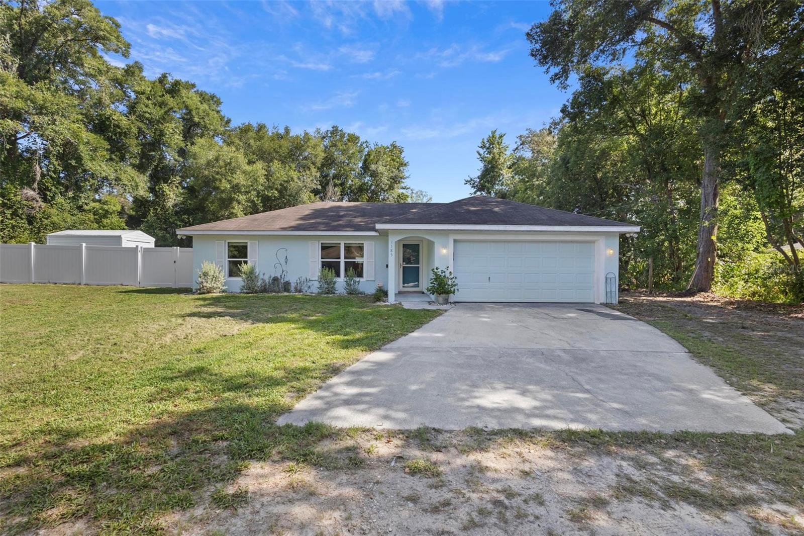 8th St, Orange City, FL 32763