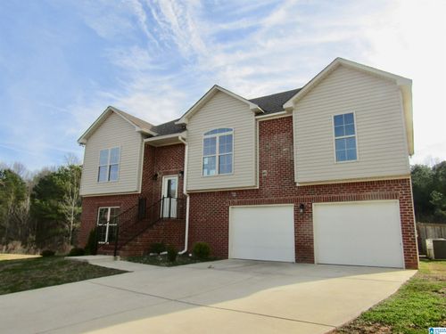 5100 Meadow Lake Trl, Bessemer, AL, 35020-8125 | Card Image