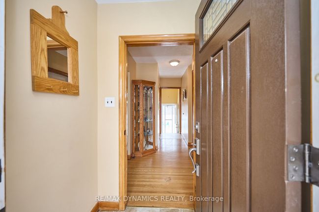 34 Barron St, House other with 3 bedrooms, 1 bathrooms and 3 parking in Welland ON | Image 5