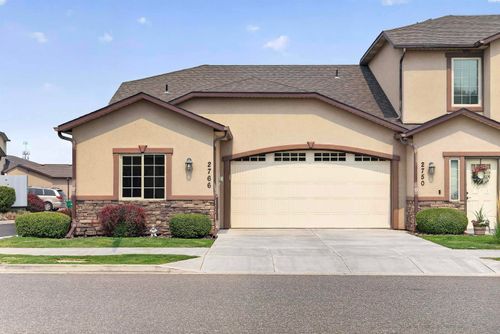 2766 W 30th Pl, Kennewick, WA, 99337 | Card Image