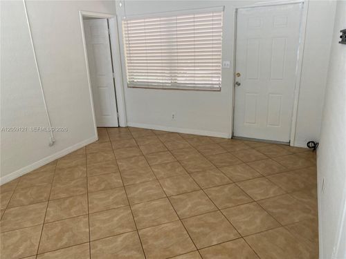 south-5616 Arthur St, Hollywood, FL, 33021-5133 | Card Image