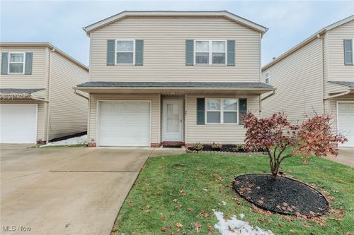 881 Brittney Court, Willowick, OH, 44095 | Card Image