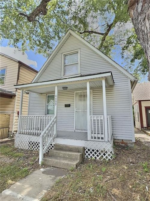 4409 E 10th St, Kansas City, MO, 64127-1705 | Card Image