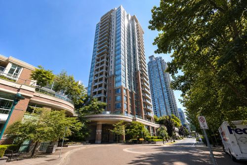 703-1155 The High St, Coquitlam, BC, V3B7W4 | Card Image