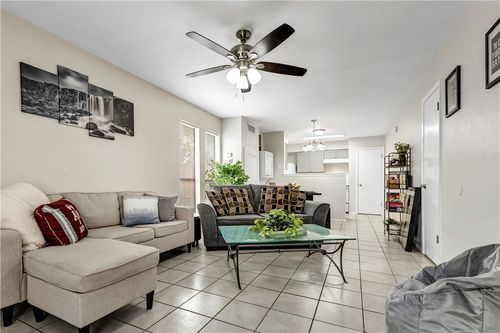 a-1520 Hawk Tree Dr, College Station, TX, 77845-5212 | Card Image