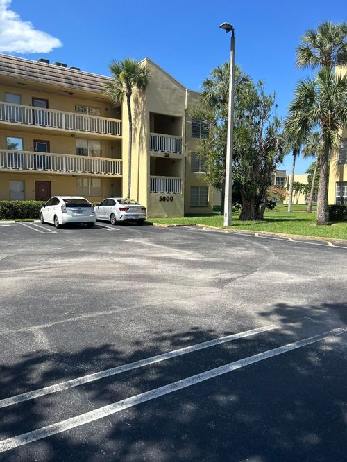 311-5800 Nw 64th Ave, Tamarac, FL, 33319-2282 | Card Image